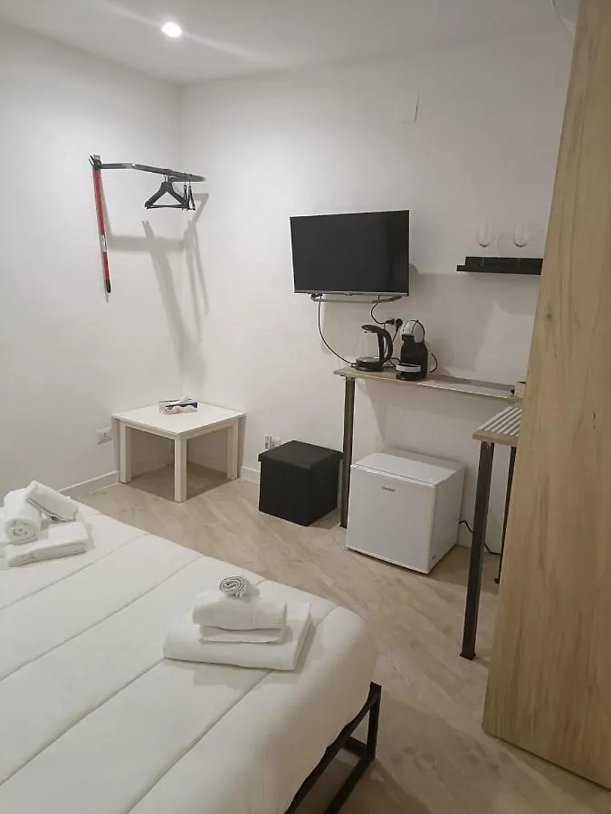 Maison Chic Daire Bari